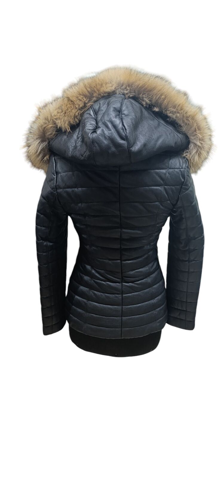 KADIN SİYAH DERİ CEKET MODEL NO MİR