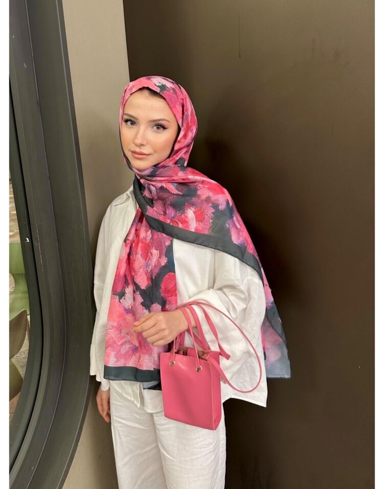 Kitty Şal