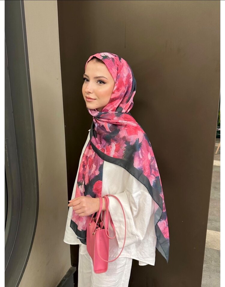 Kitty Şal