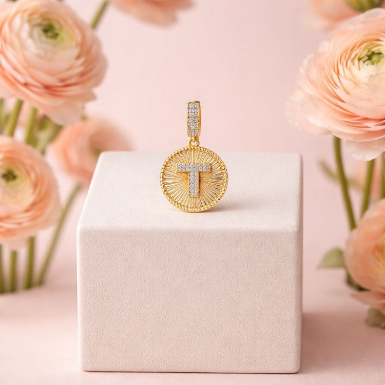 Zirkon Taşlı T Harf Gold Küpe | Paslanmaz Çelik Minimal Kadın Takısı