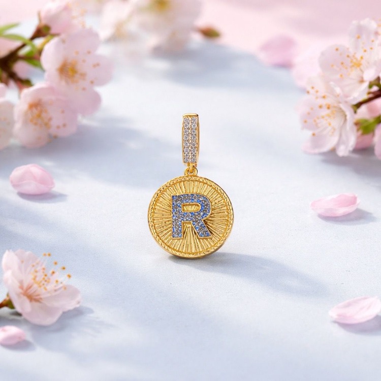 Zirkon Taşlı R Harf Gold Küpe | Paslanmaz Çelik Minimal Kadın Takısı