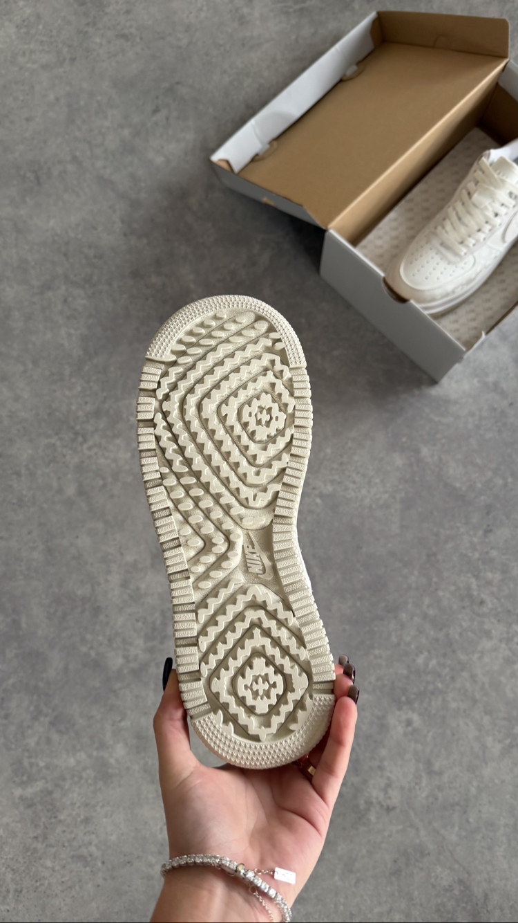 Air Force 1 Luxe “SUMMİT White”