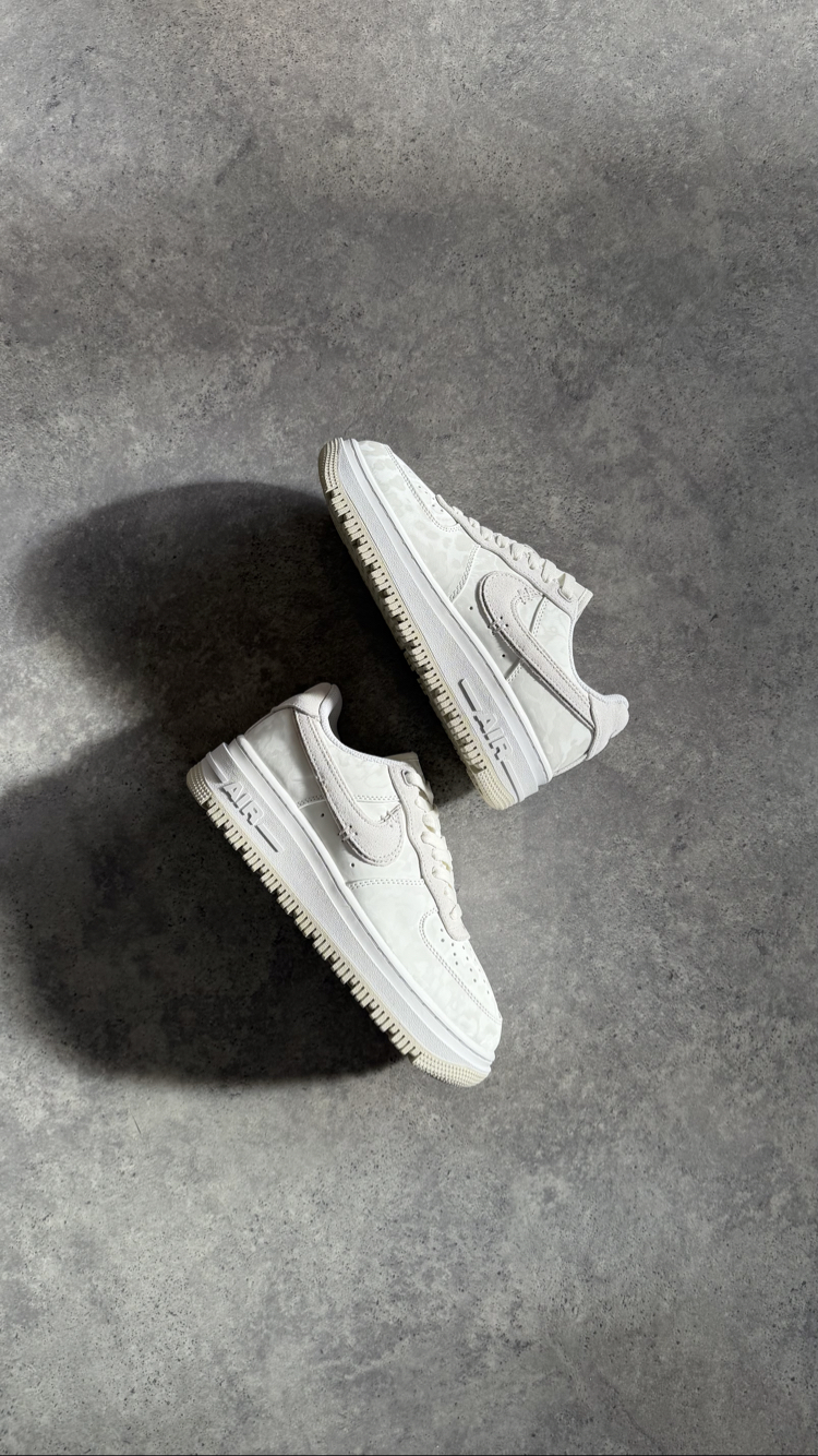 Air Force 1 Luxe “SUMMİT White”