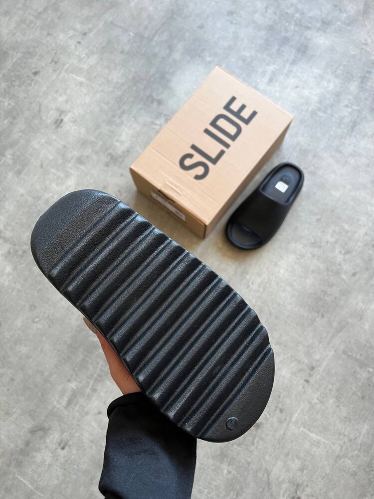 Adidas Yeezy Slide Black