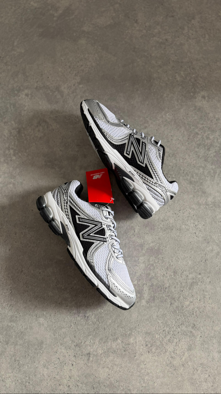 New Balance 860v2 Black White Silver