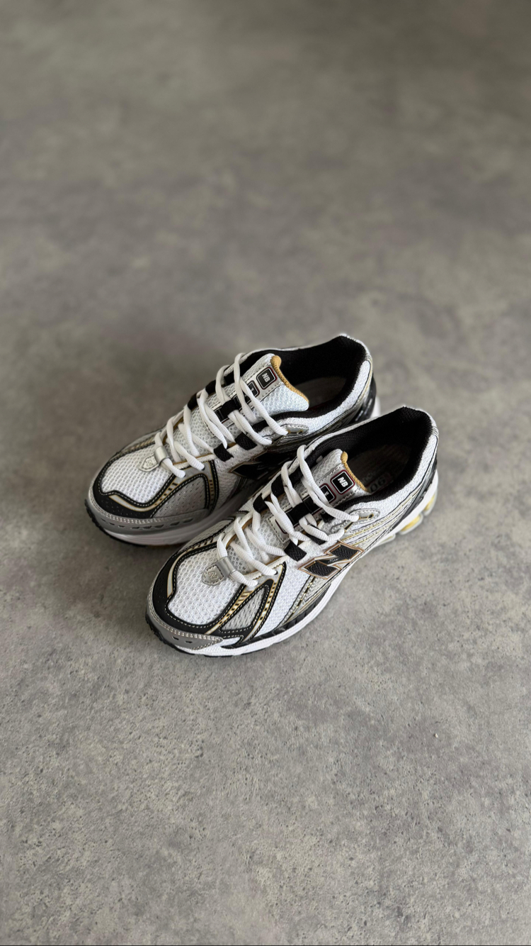 New Balance 1906R Black Gold
