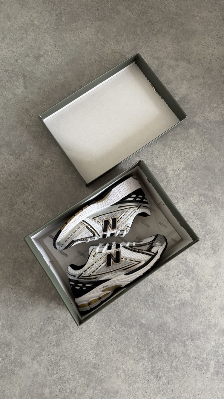 New Balance 1906R Black Gold