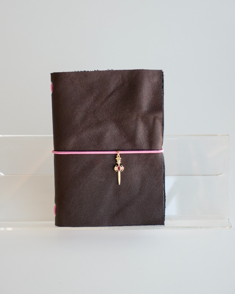 Anduril • (A6+)