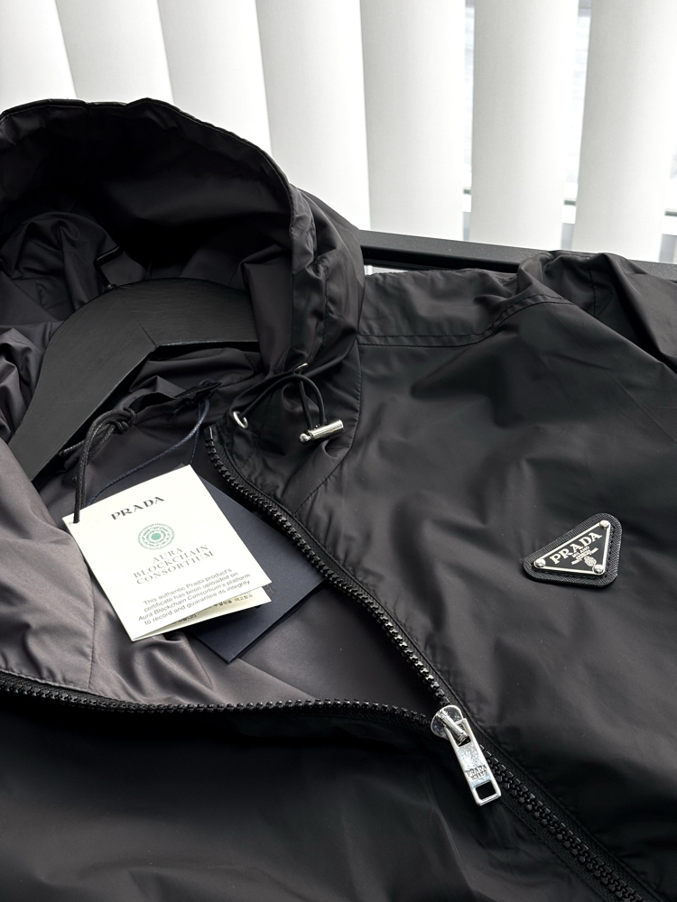 PRADA Premium Yağmurluk Jacket