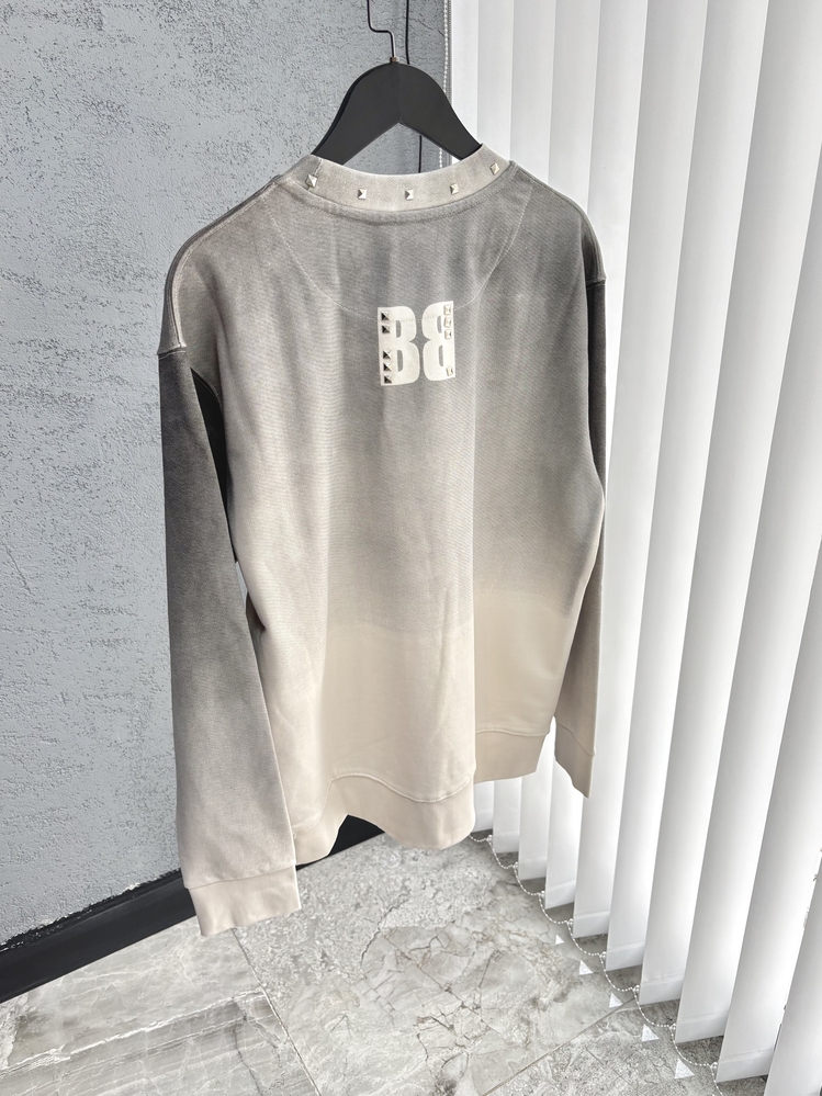 BALENCIAGA Premium Sweatshirt