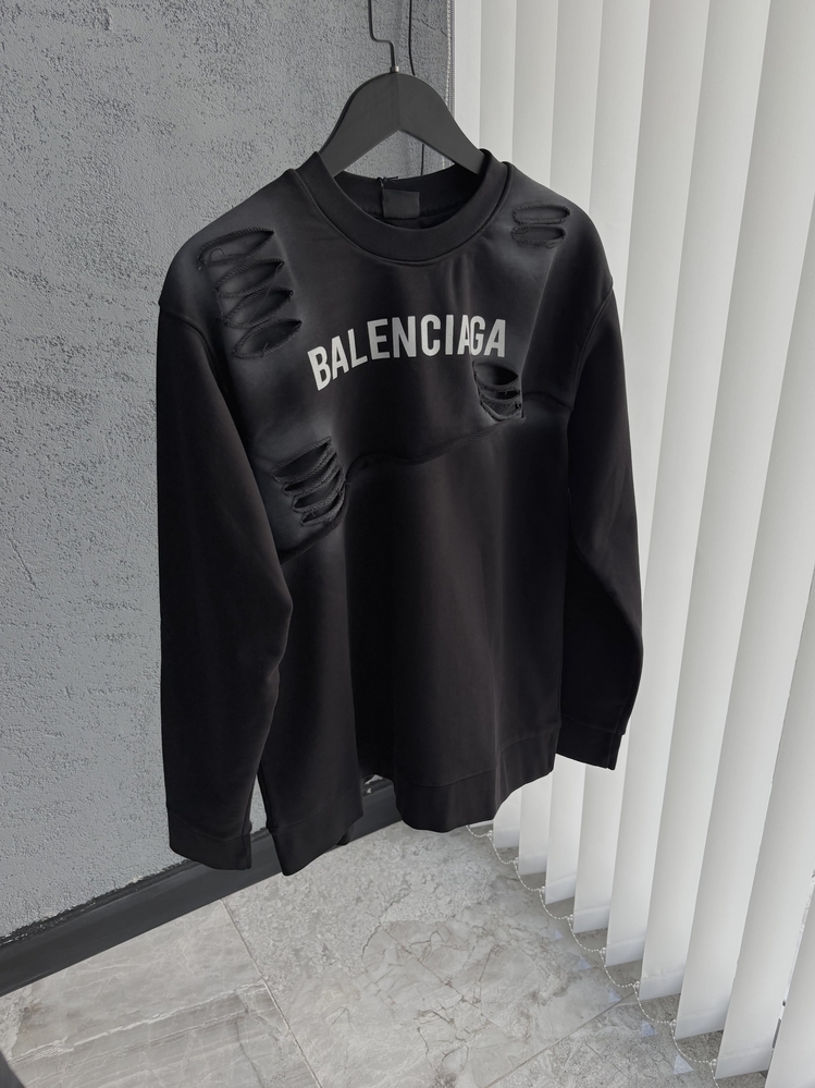 BALENCIAGA Premium Sweatshirt