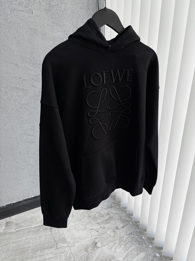LEOWE Premium Hoodie