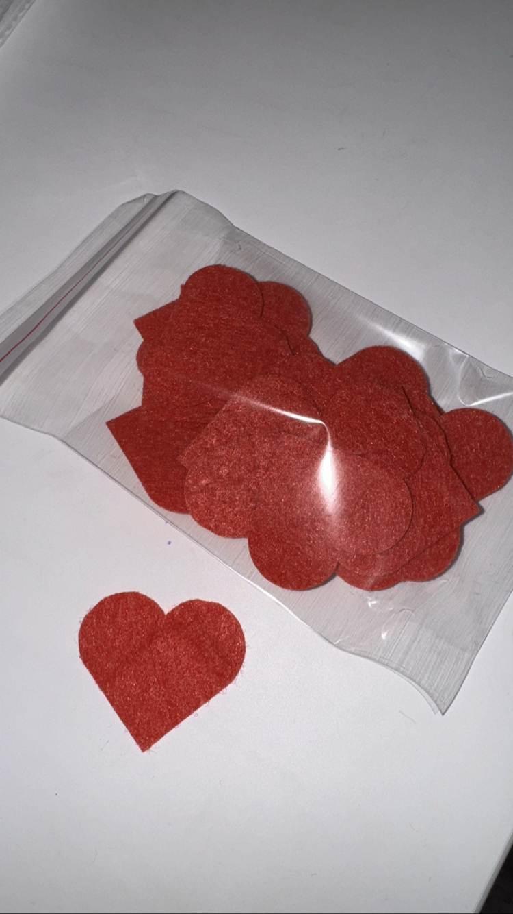1 Paket 32adet 4cm Kalp KEÇE + 8mini kalp hediyeli