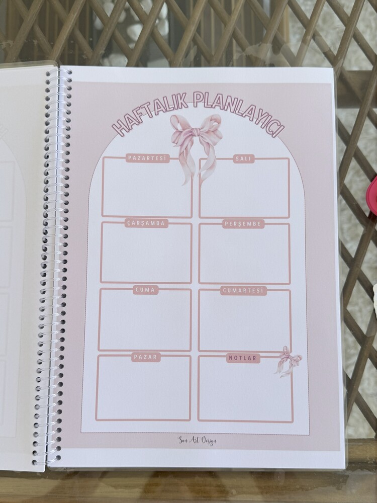 DEFTER  BASKI - HAFTALIK PLANLAYICI KURDELA TEMALI DEFTER 54SYF