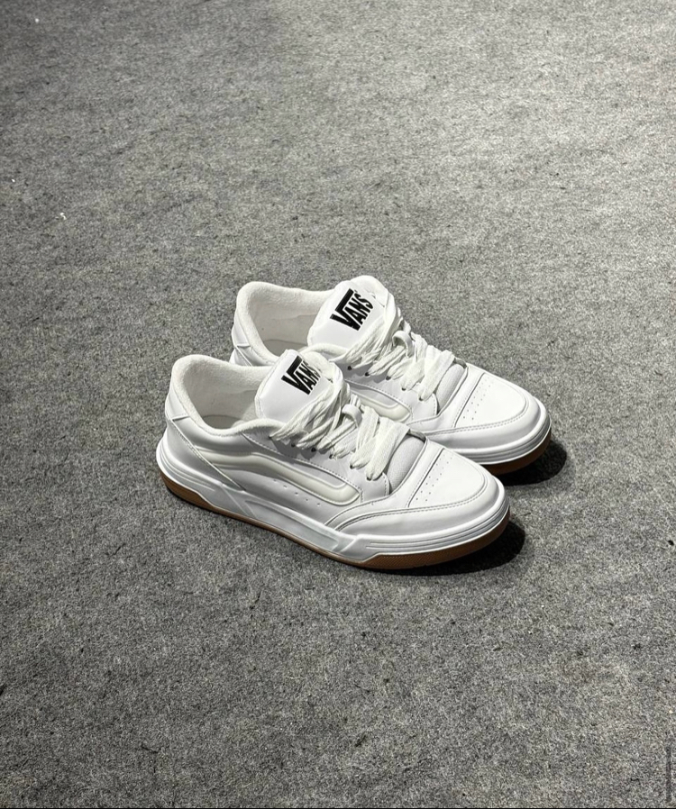 VANS ALL WHITE