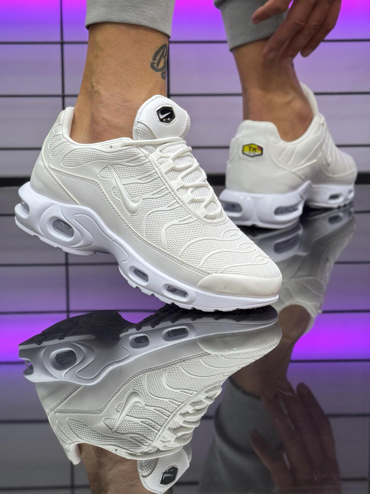 Tn full white