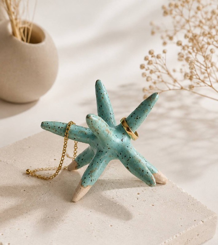 Mint Ring Holder