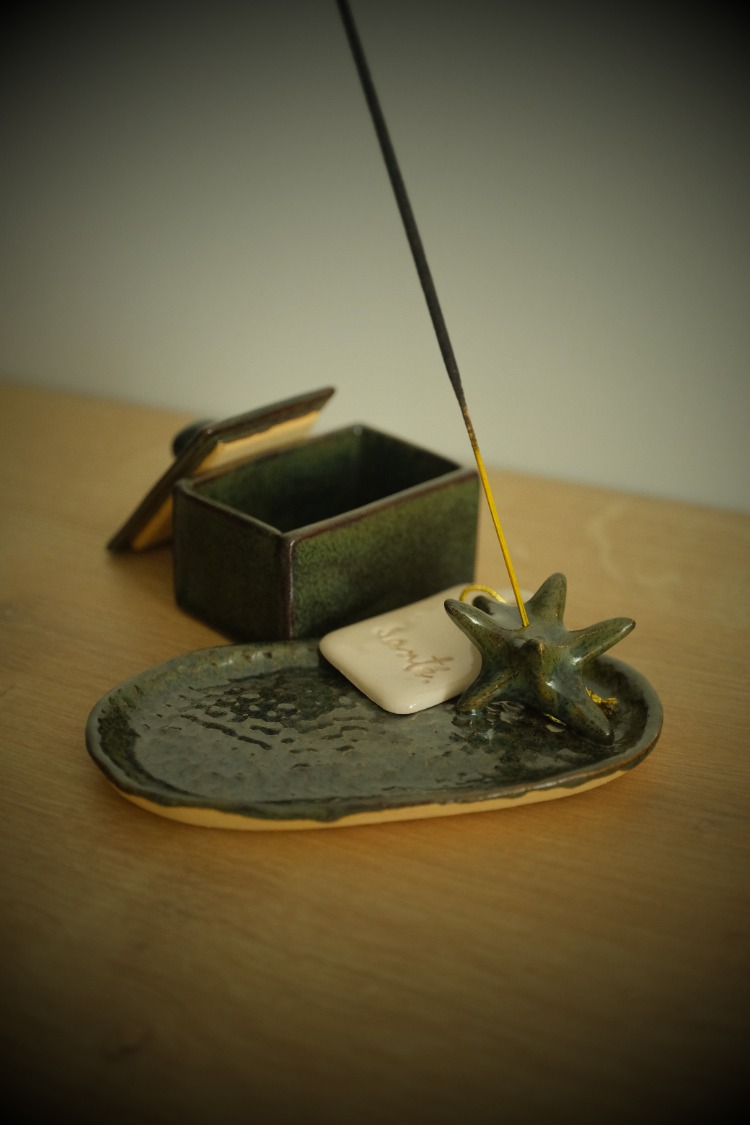 Noir Incense Holder Set