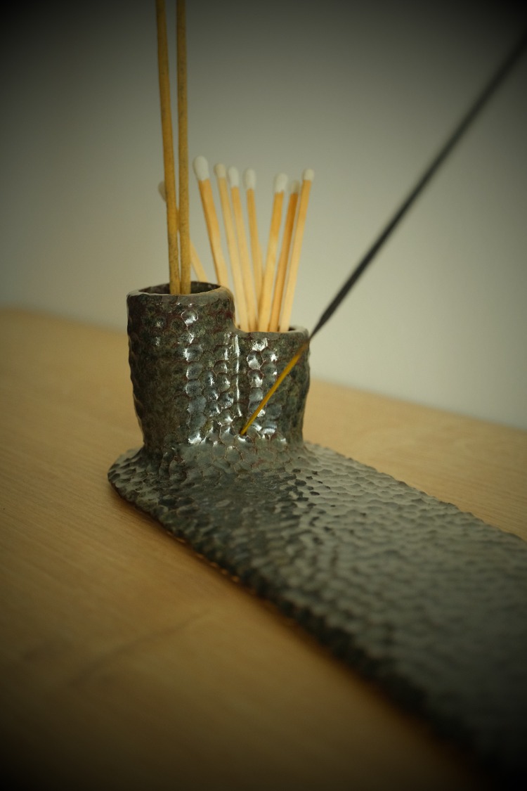 Noir Incense Holder
