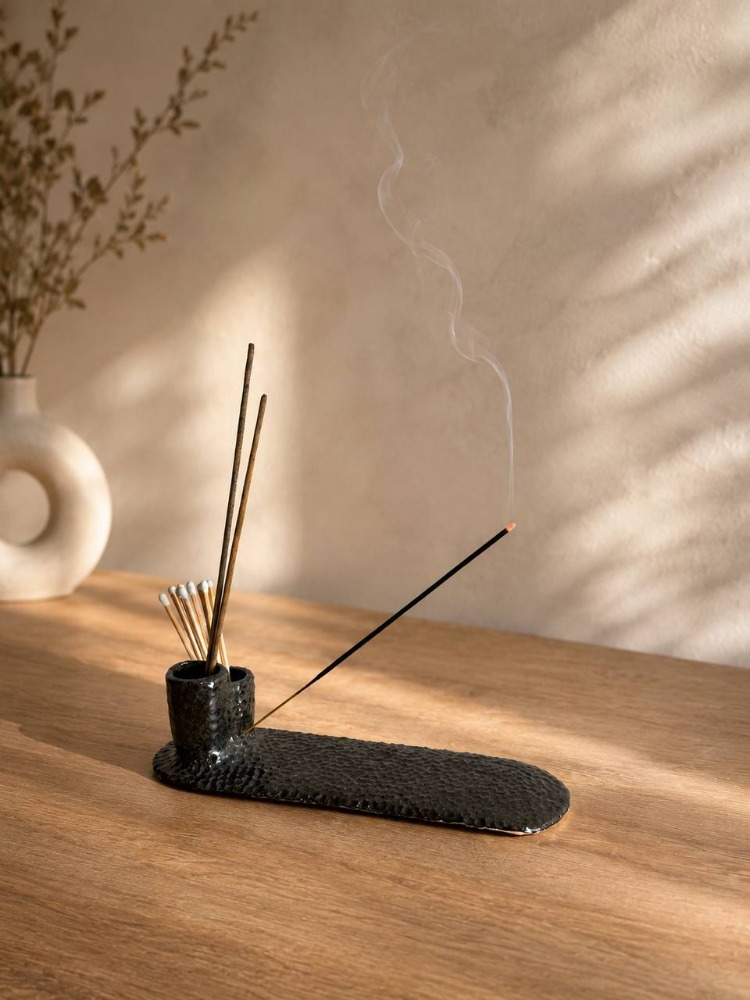 Noir Incense Holder