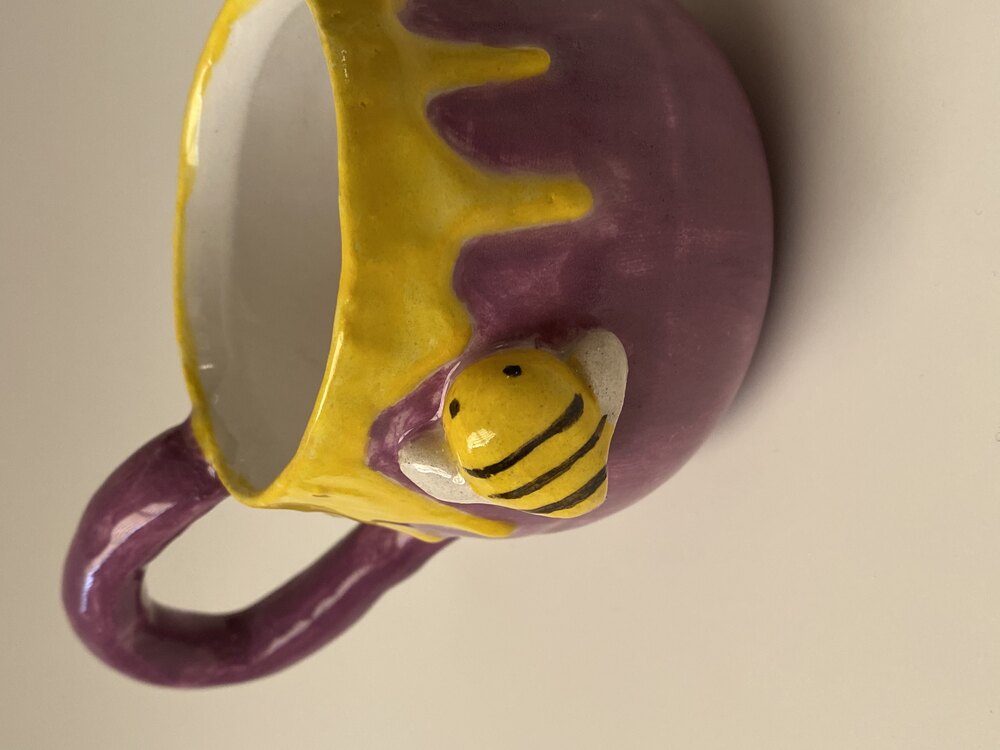 Bal Kovanı Kabartmalı Arı Detaylı Mug