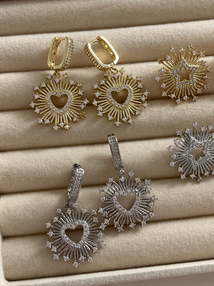 Gold Kalpli Küpe