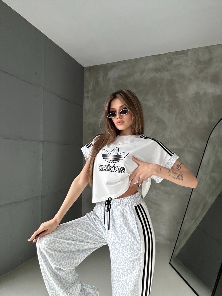 Adidas leopar beyaz takım