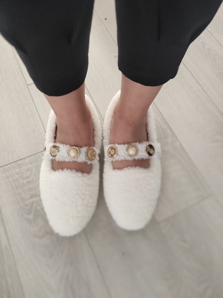peluş işleme detaylı babet