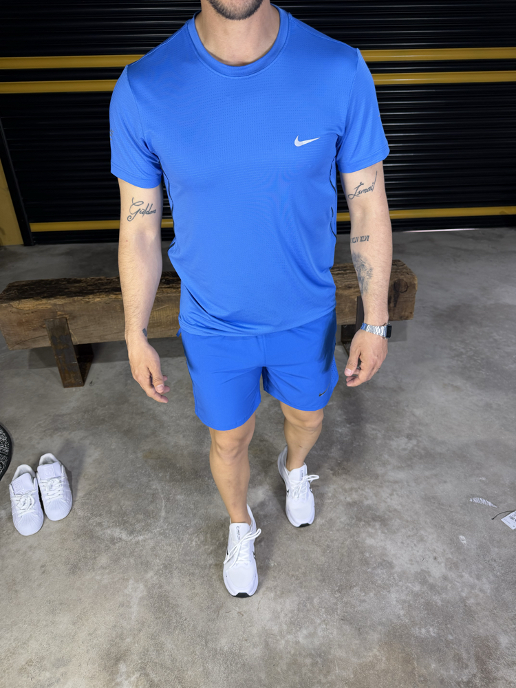 7 Renk NIKE DRI FIT Spor Lycra T-Shirts 