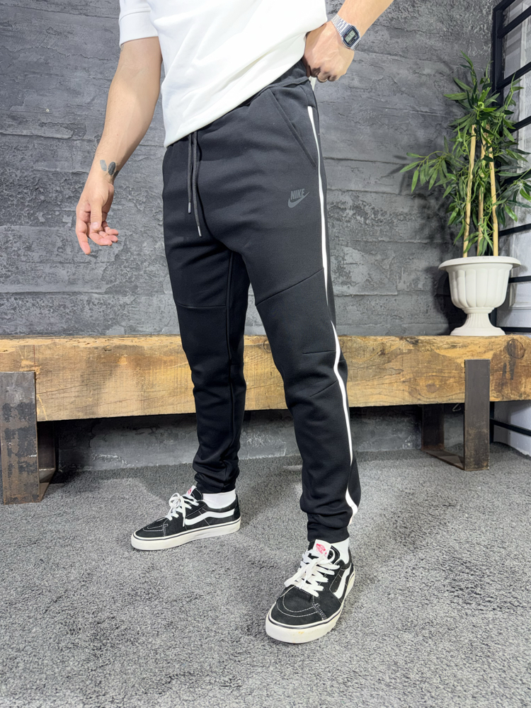 Nike SW Tech Fleece Reflektör Şerit Yeni Sezon Premium Eşofman Color 3 Siyah