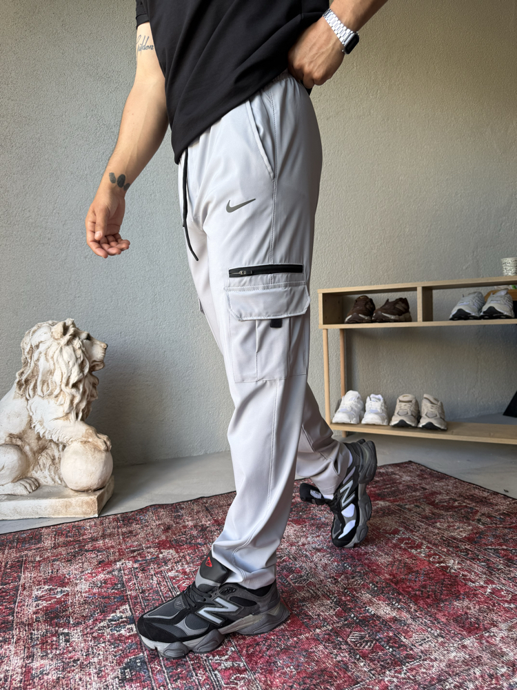 Nike Sportswear Kargo Cepli Dokuma Kumaş Pantolon Gri