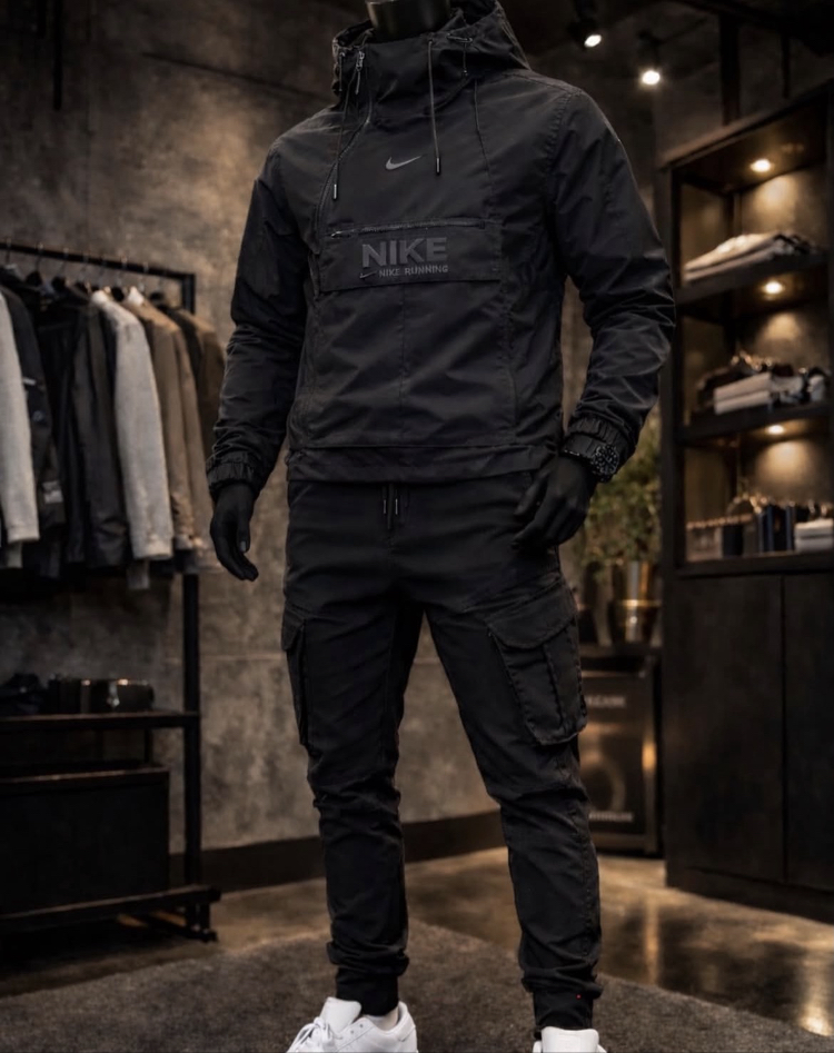 Nike kanguru cepli yağmurluk ( su geçirmez )  Siyaha Siyah