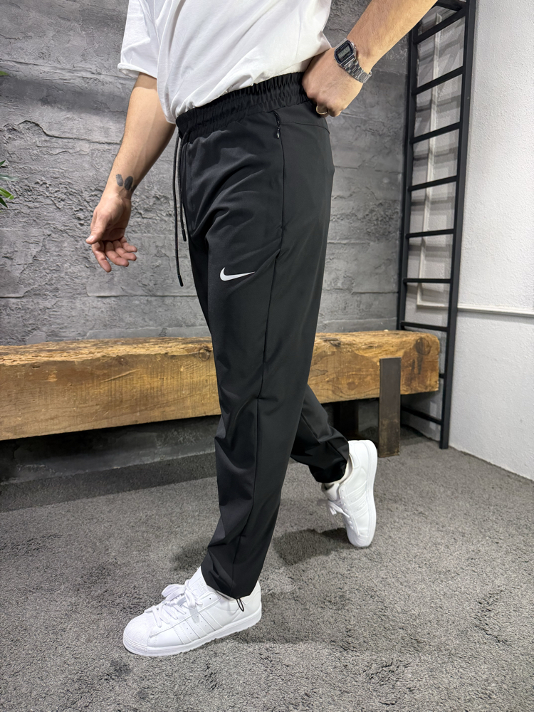 Nike  Paça stoperli eşofman altı yeni sezon , regular fit 