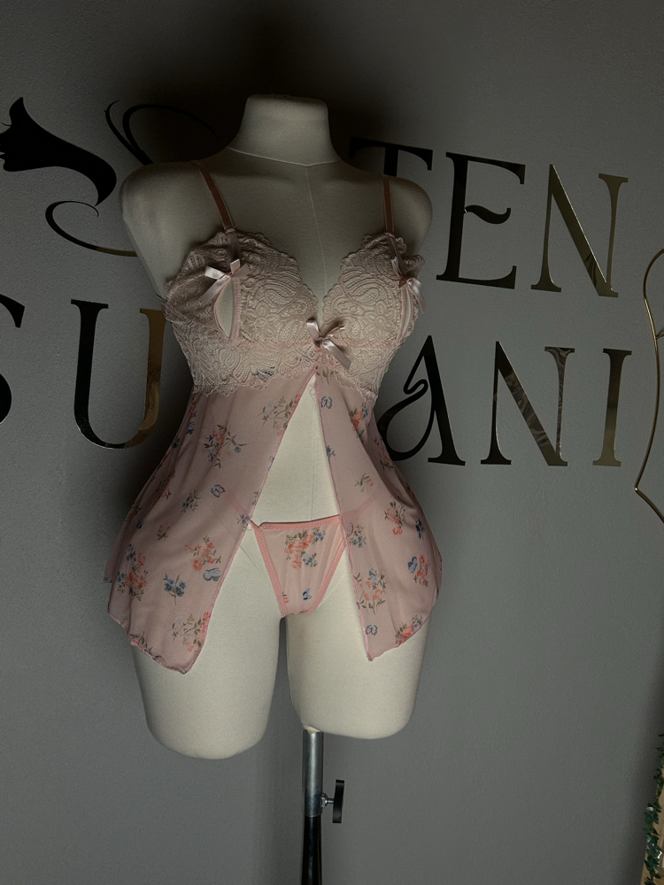3664- PEMBE GÜZELİ