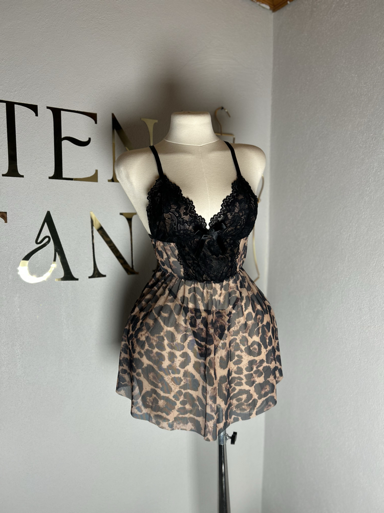 3667 – Leopar Desenli Elbise 