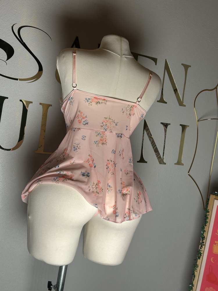 3664- PEMBE GÜZELİ