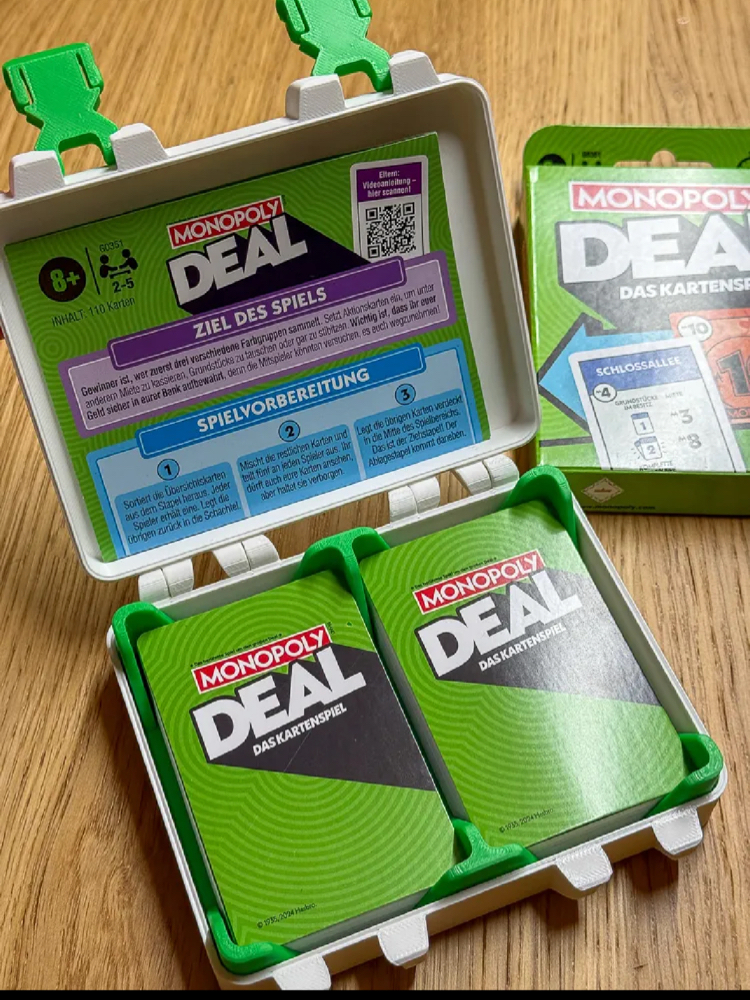 Monopoly Deal Kart Oyunu Kutusu