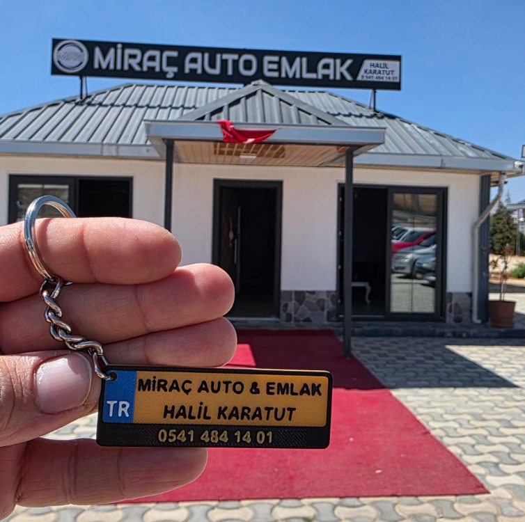 Oto Galerileri İçin Özel Anahtarlık – Toptan Fiyat – Plaka Anahtarlık Seti