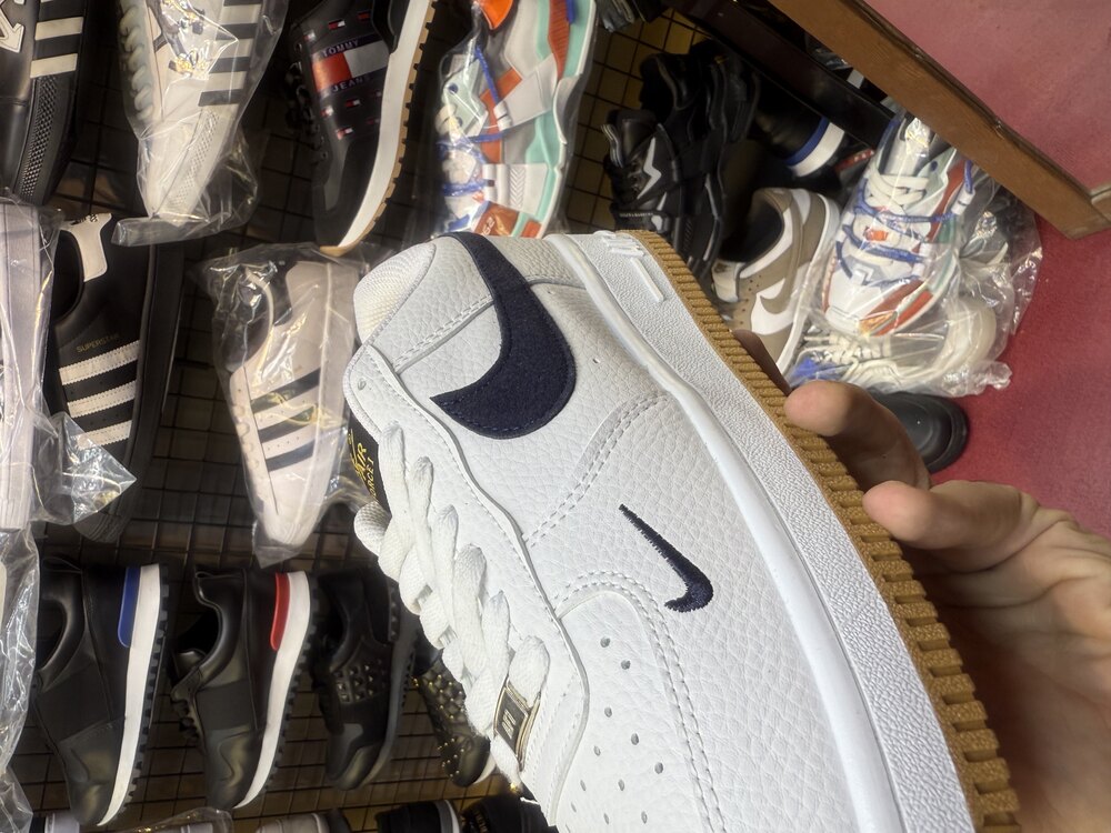 AIR FORCE BEYAZ