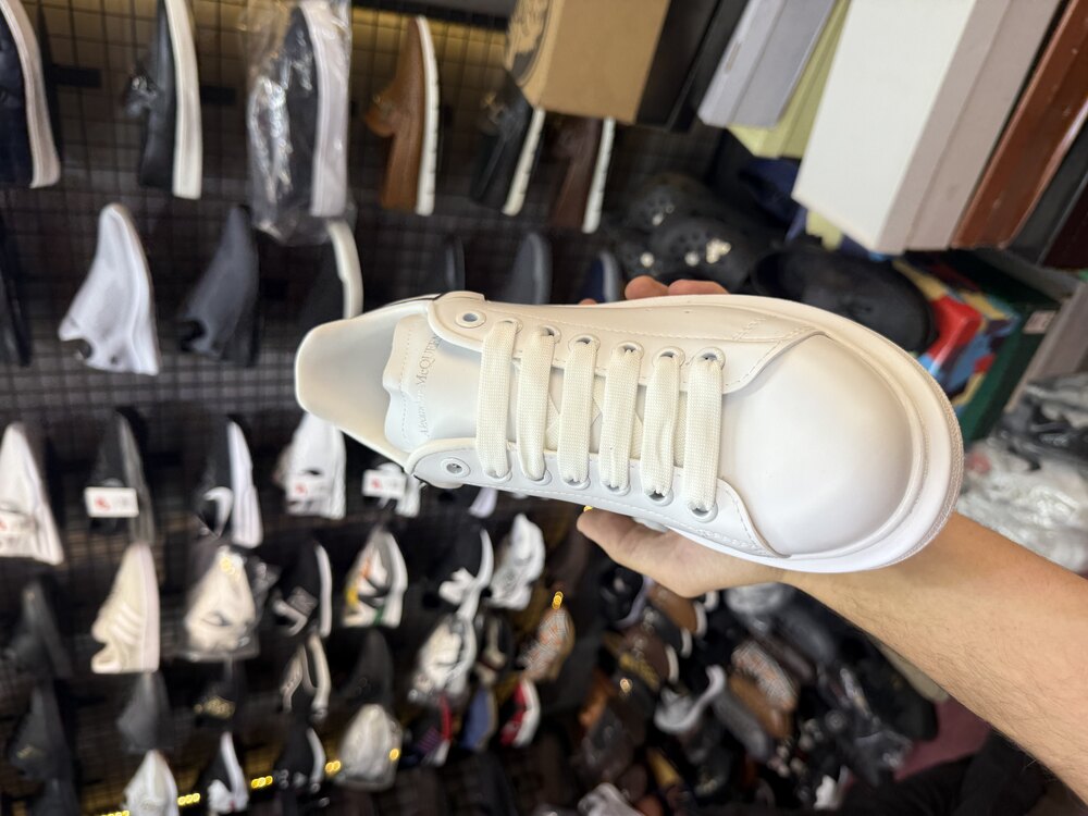 ALEXANDER MCQUEEN AYAKKABI BEYAZ