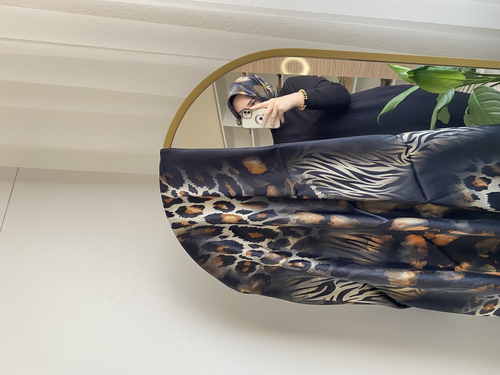 Picasso kristal eşarp 