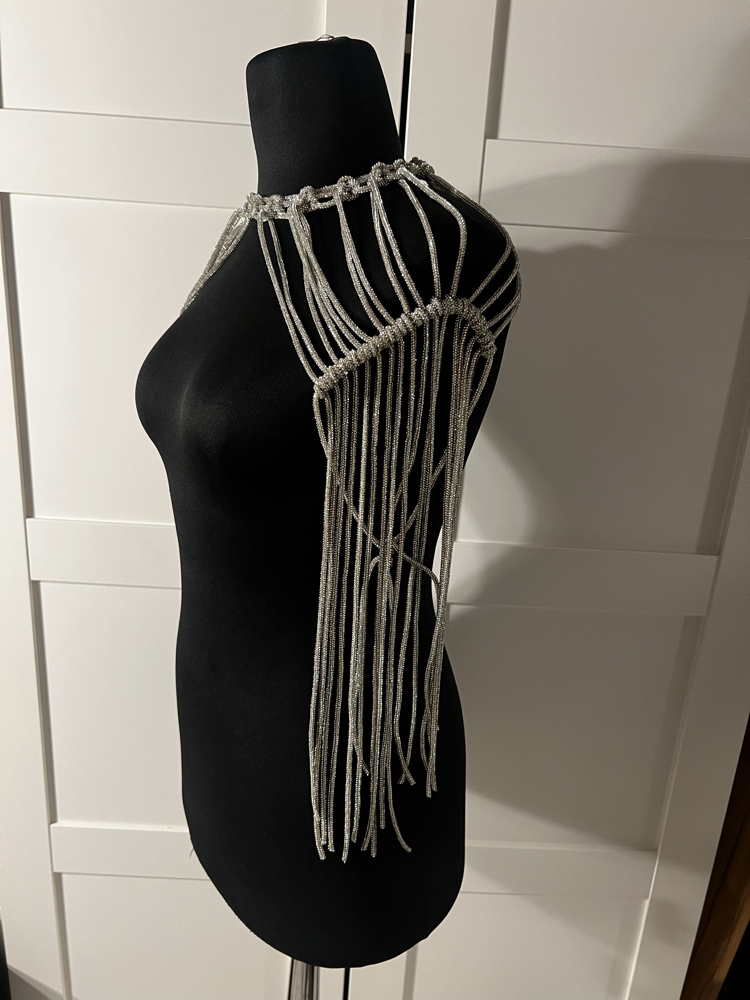 SE’Atelier Kristal Örgü Yaka ve Saçaklı Omuz Aksesuarı