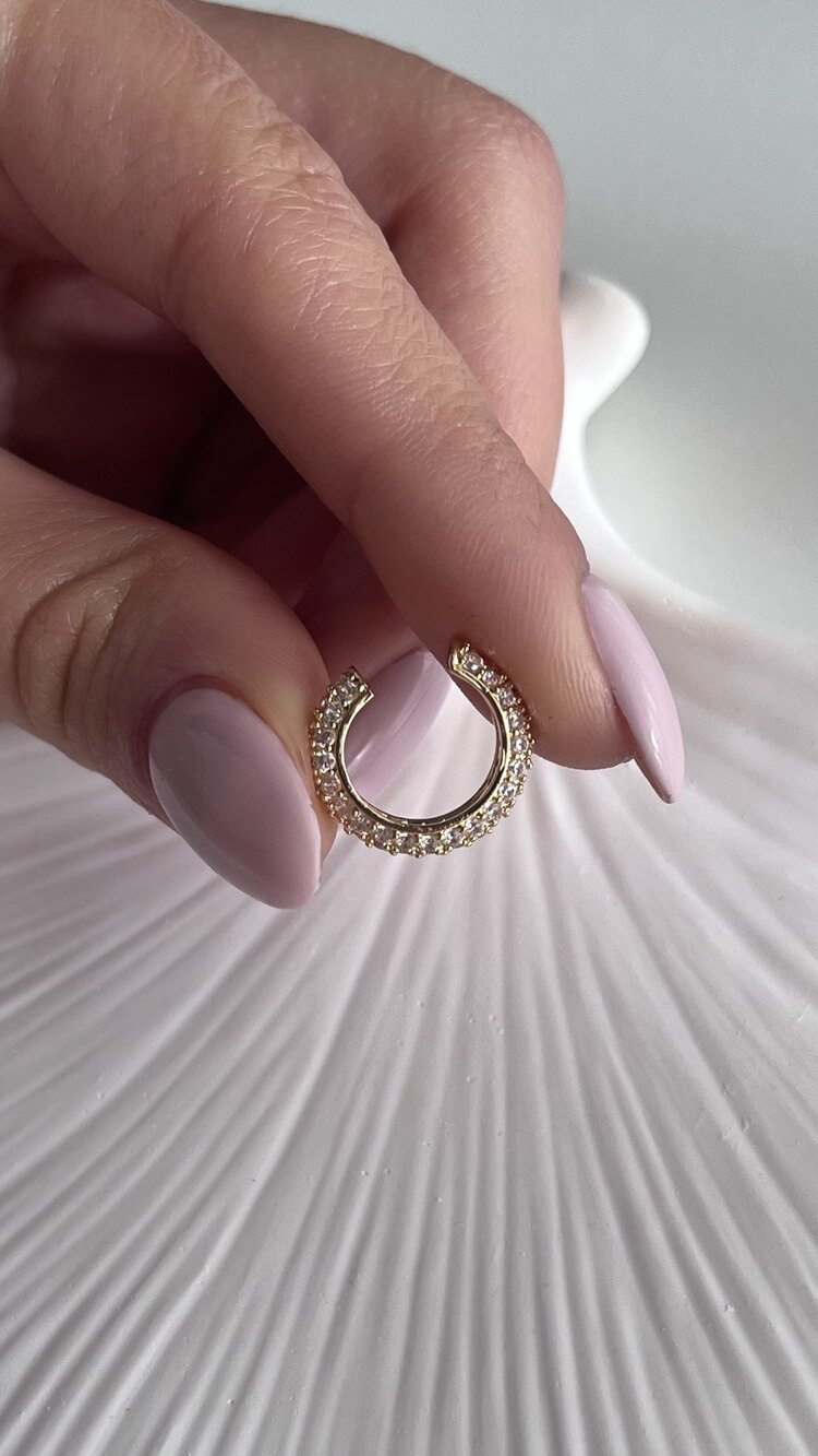 Charming Earcuff