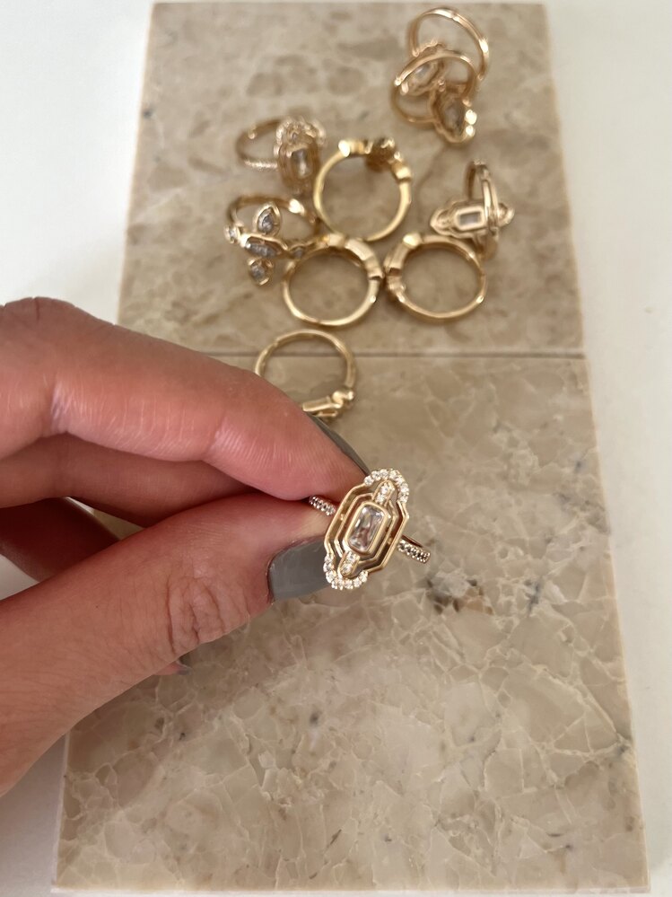 Francesca Ring