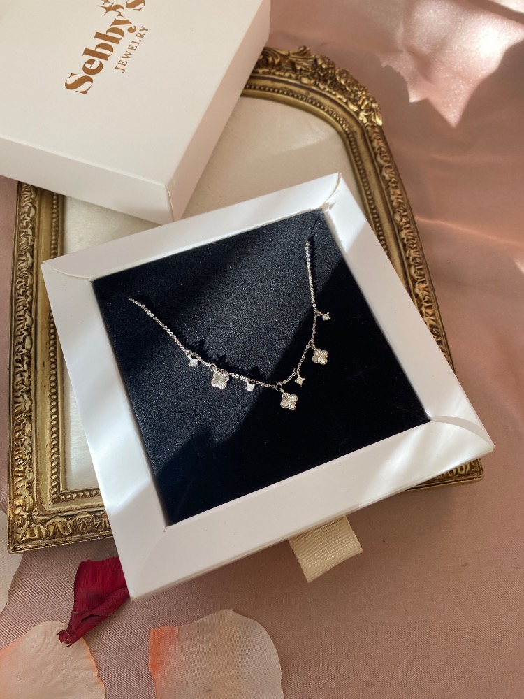silver mini yonca kolye | altın kaplama