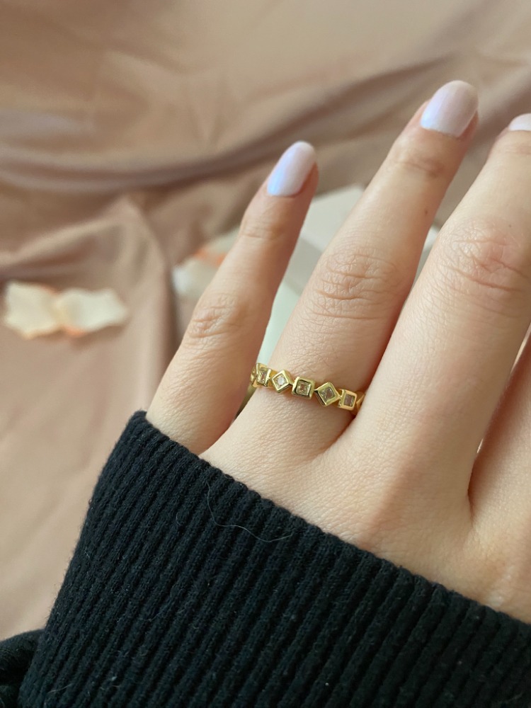 gold asimetrik taşlı yüzük | altın kaplama