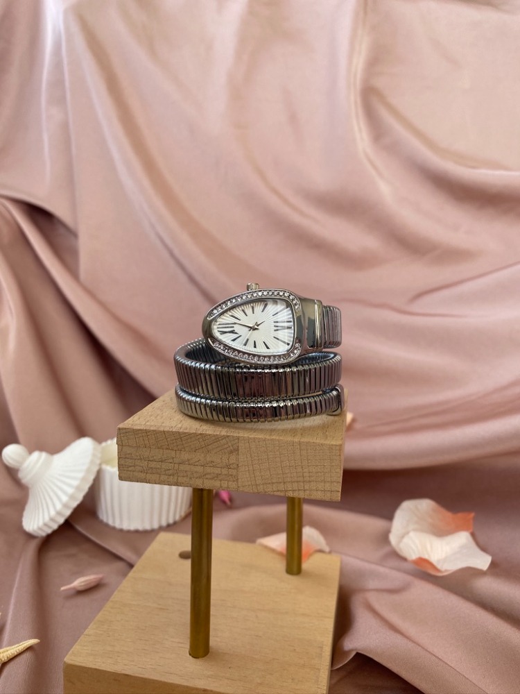 silver yılan model tasarım saat