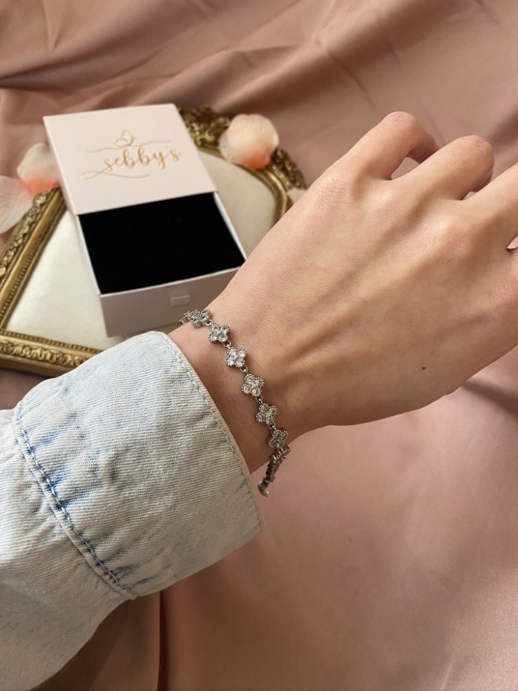 silver yonca bileklik | altın kaplama