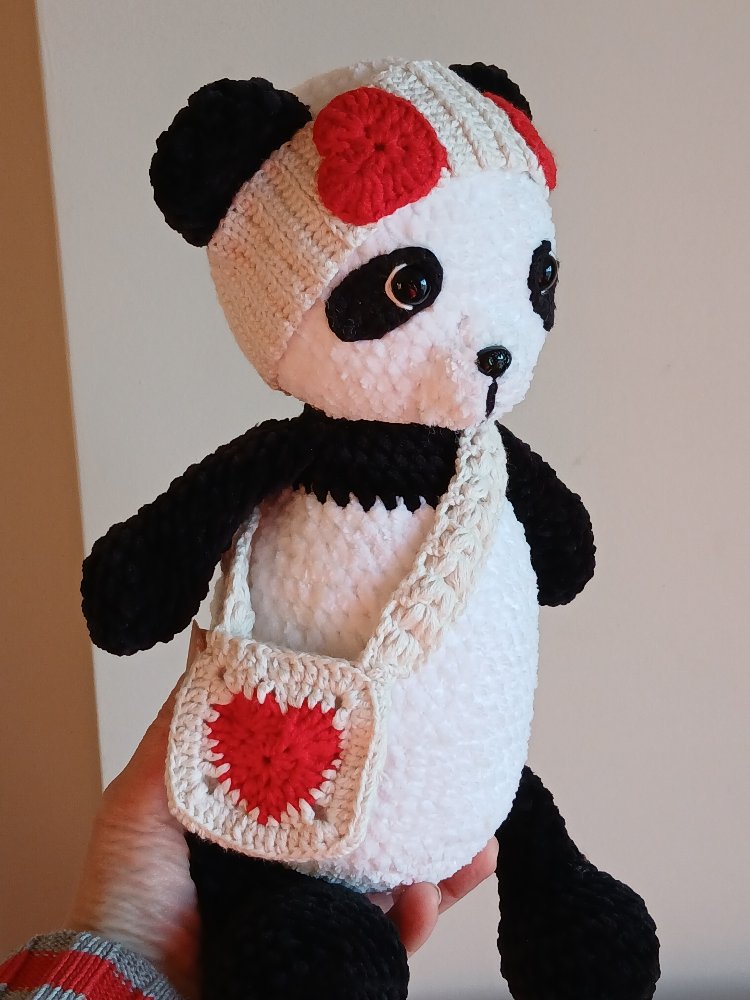Kalpli panda