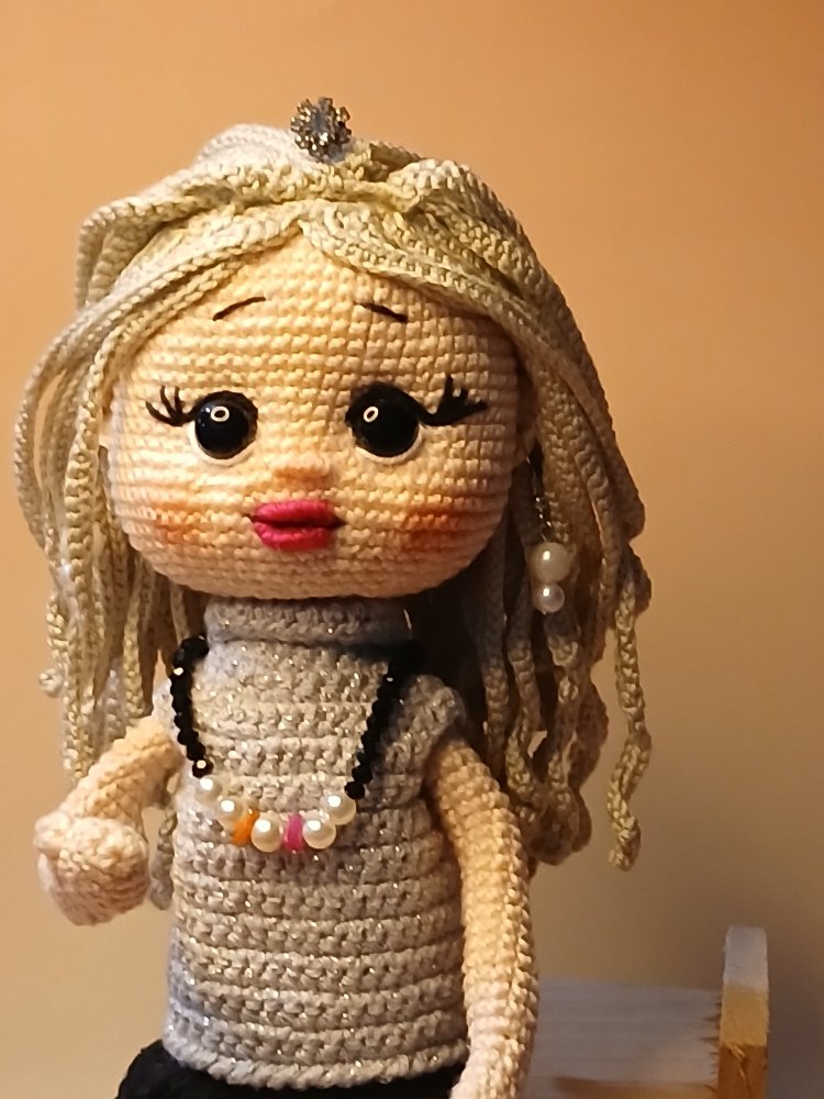 Amelia – Koleksiyonluk El Yapımı Amigurumi Bebek